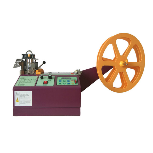 label computerised elastic cutting machine with knife for cloth