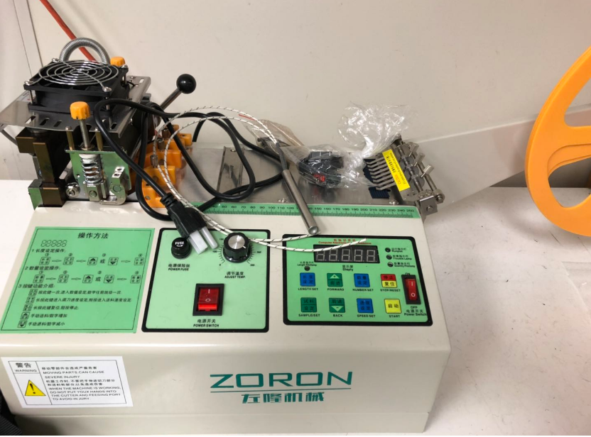 webbing automatic fabric cutting machine with electronic sensor for elastic with words
